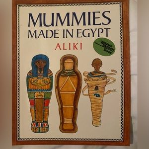 New mummies made in Egypt by Aliki